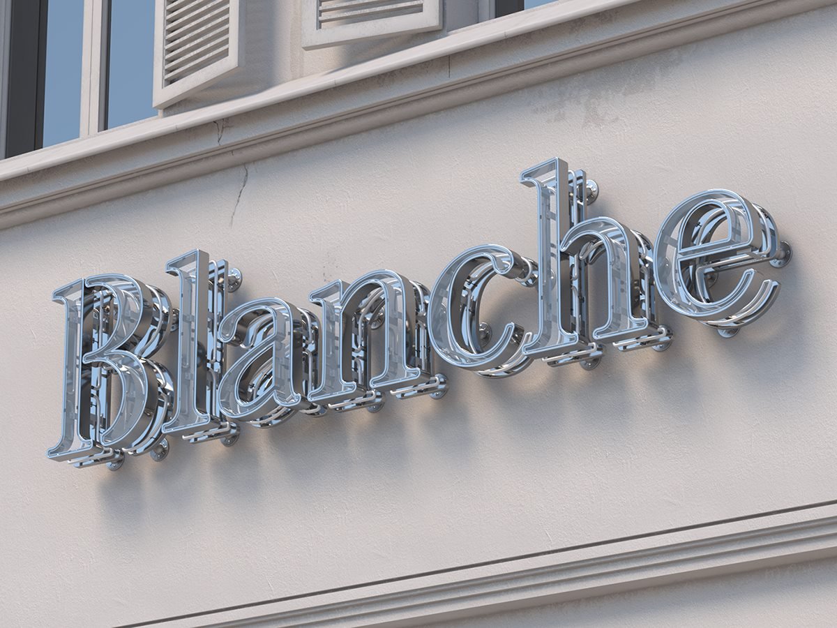BLANCHE女性时尚用品品牌设计  标志应用展示