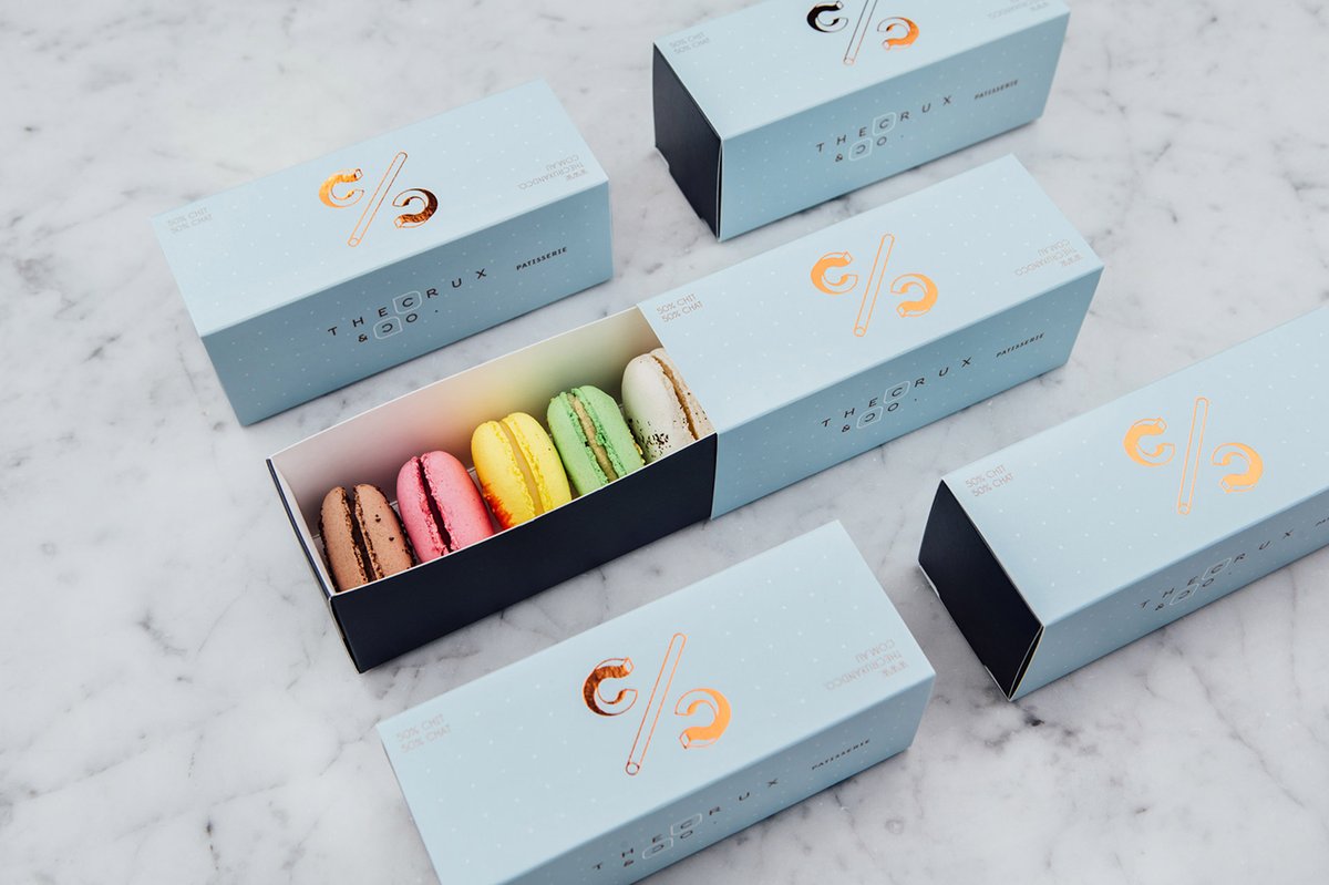 Crux & Co餐饮店品牌vi设计和logo设计——字母组合的标志设计，vi设计，餐饮vi设计，餐饮品牌vi设计，logo设计，品牌标识vi设计，品牌vi设计，品牌策划，深圳vi设计，左右格局