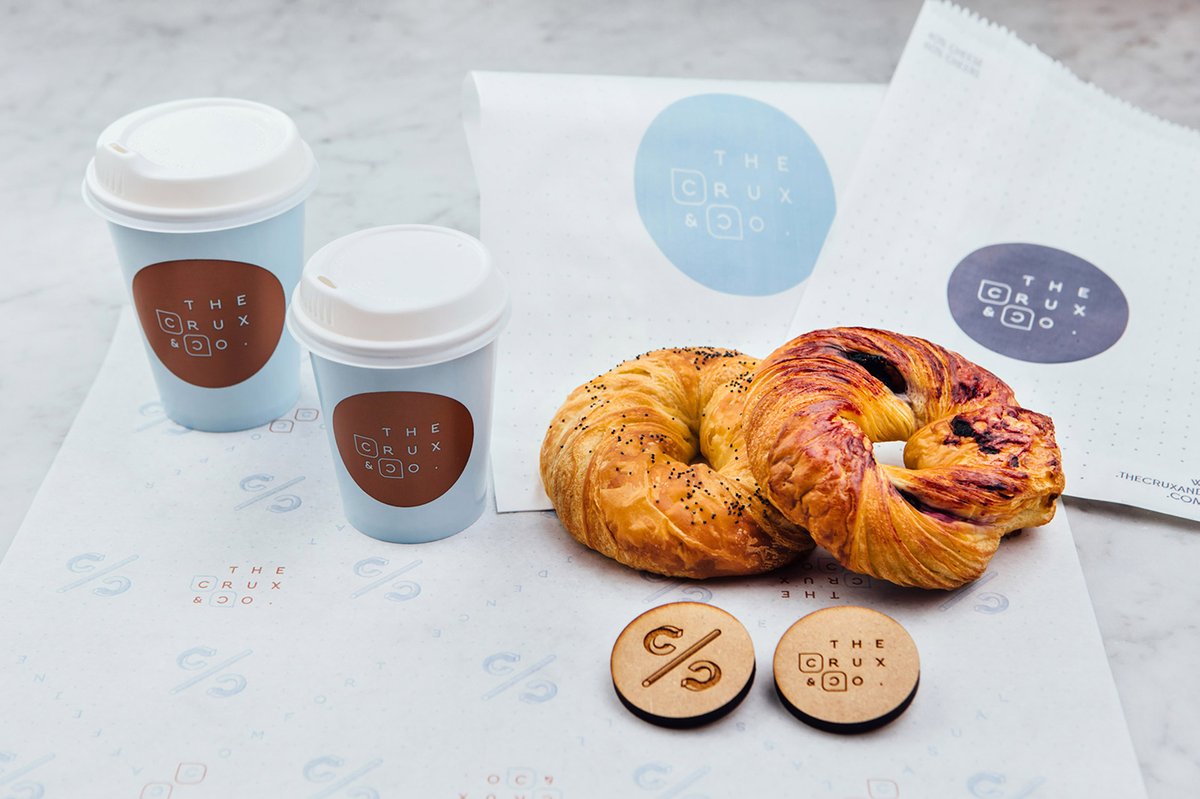 Crux & Co餐饮店品牌vi设计和logo设计——字母组合的标志设计，vi设计，餐饮vi设计，餐饮品牌vi设计，logo设计，品牌标识vi设计，品牌vi设计，品牌策划，深圳vi设计，左右格局